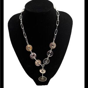 Modern Statement Y Necklace 20.5”
Silver & Mother of Pearl Disc Drop